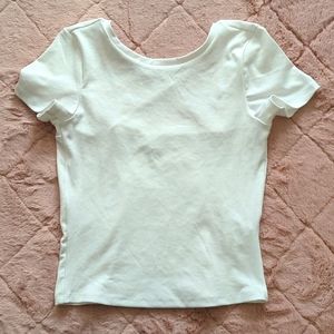 Reserved, Medium, White